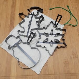 Williams Sonoma North Pole Christmas Pancake Molds